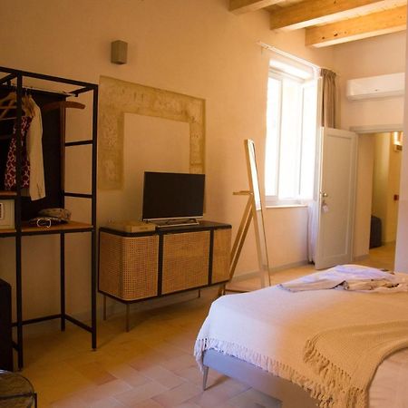 Locanda Carra Manna 사사리 외부 사진