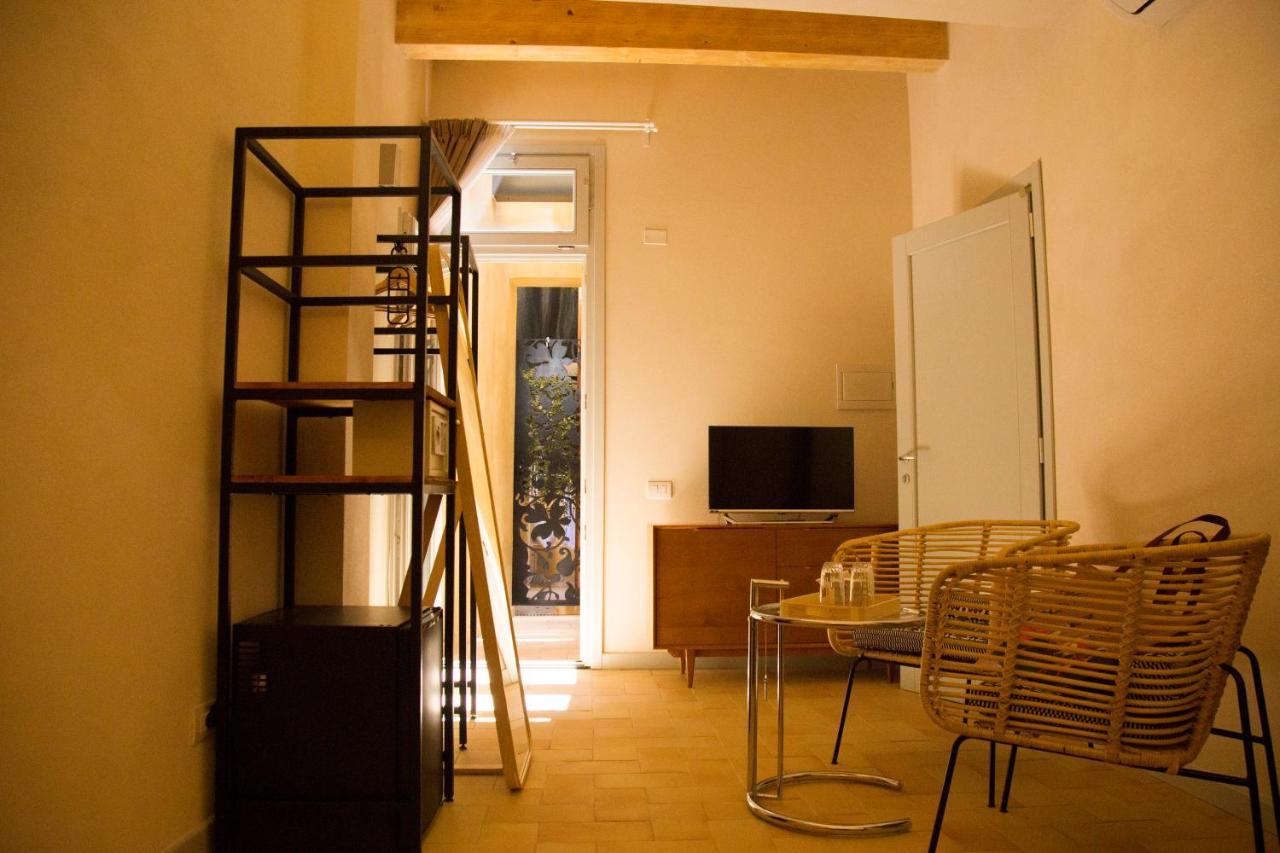 Locanda Carra Manna 사사리 외부 사진