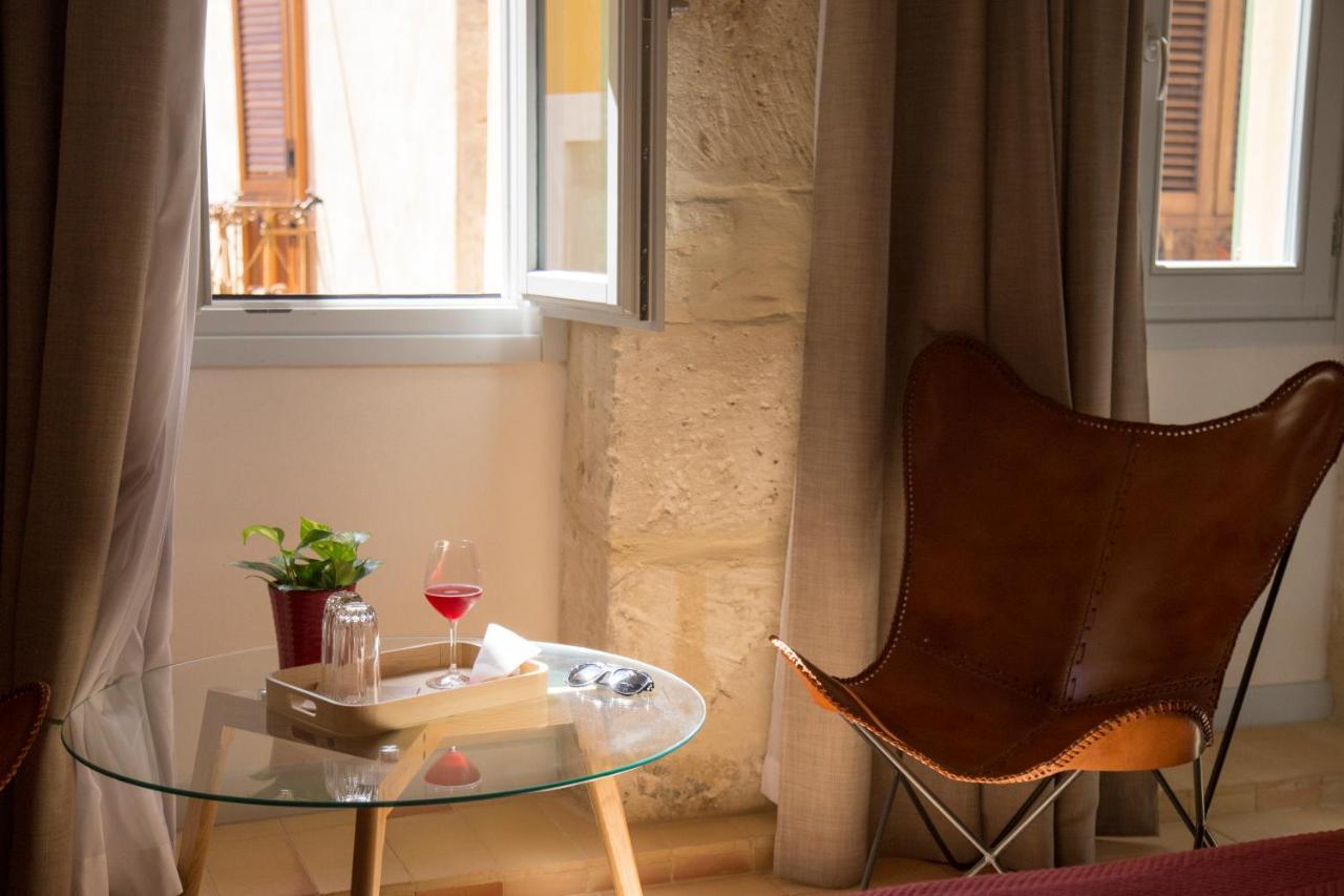 Locanda Carra Manna 사사리 외부 사진