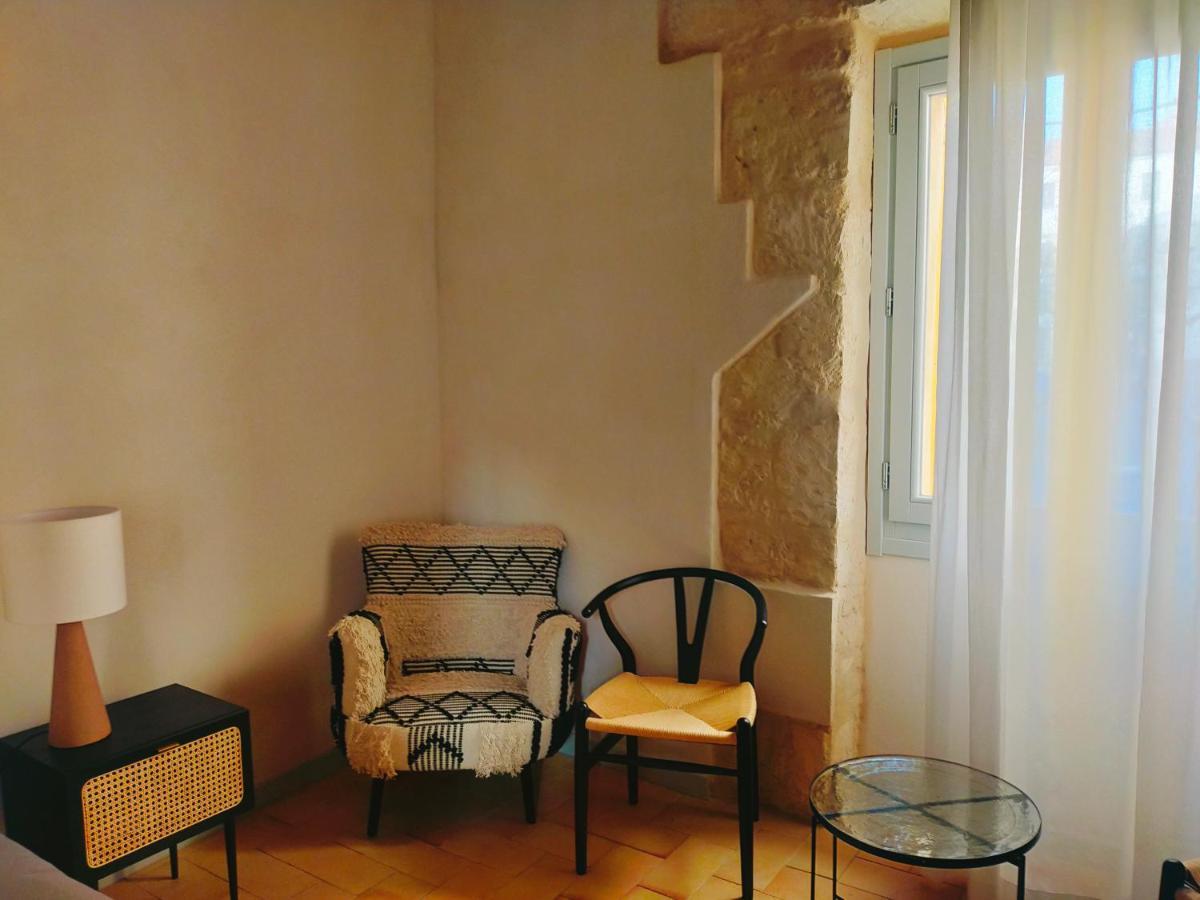 Locanda Carra Manna 사사리 외부 사진